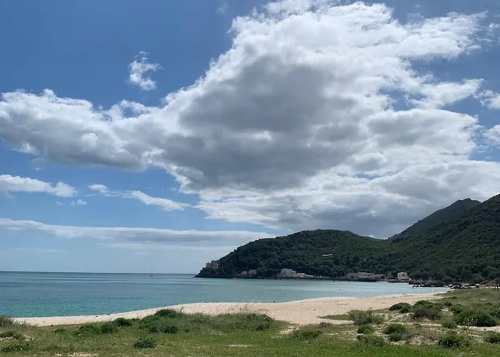 Beautiful Near Stunning Beaches Arrabida Villa *